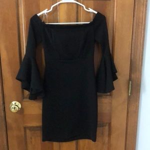Black bell sleeved cocktail dress. JR sz 3. Mid thigh. Back zip. Worn 1x